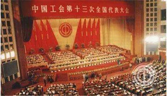 http://p3.itc.cn/q_70/images03/20201012/ab7ef24212934deca8d8488fd7504e27.jpeg